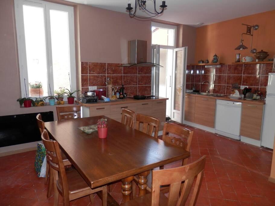 סיג'אן Appartement Spacieux Avec Grand Patio, 1Er Etage מראה חיצוני תמונה